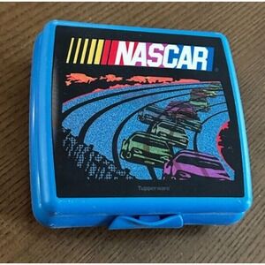 NASCAR Vintage Hard Plastic Blue sandwich Lunchbox with Hologram Cars Tupperware